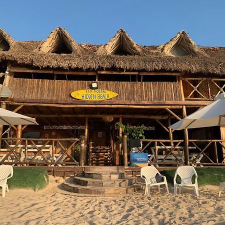 Hidden Beach Playa Tranquila Pendales Екстериор снимка